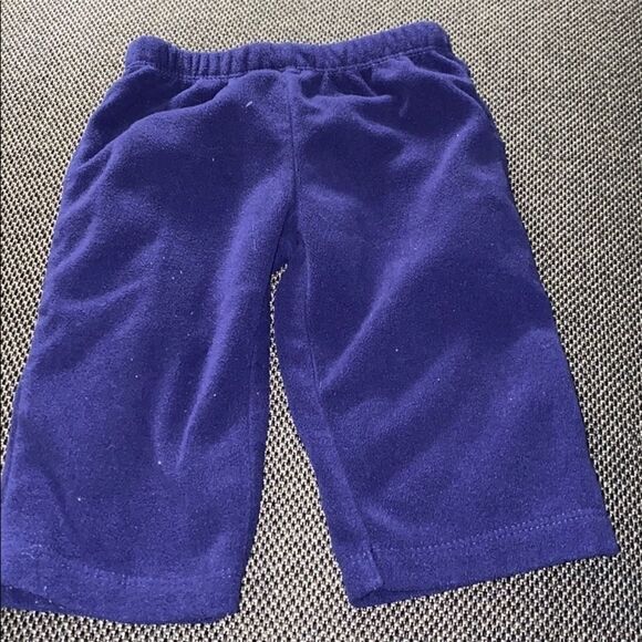 Carters    - Picture 1 of 3